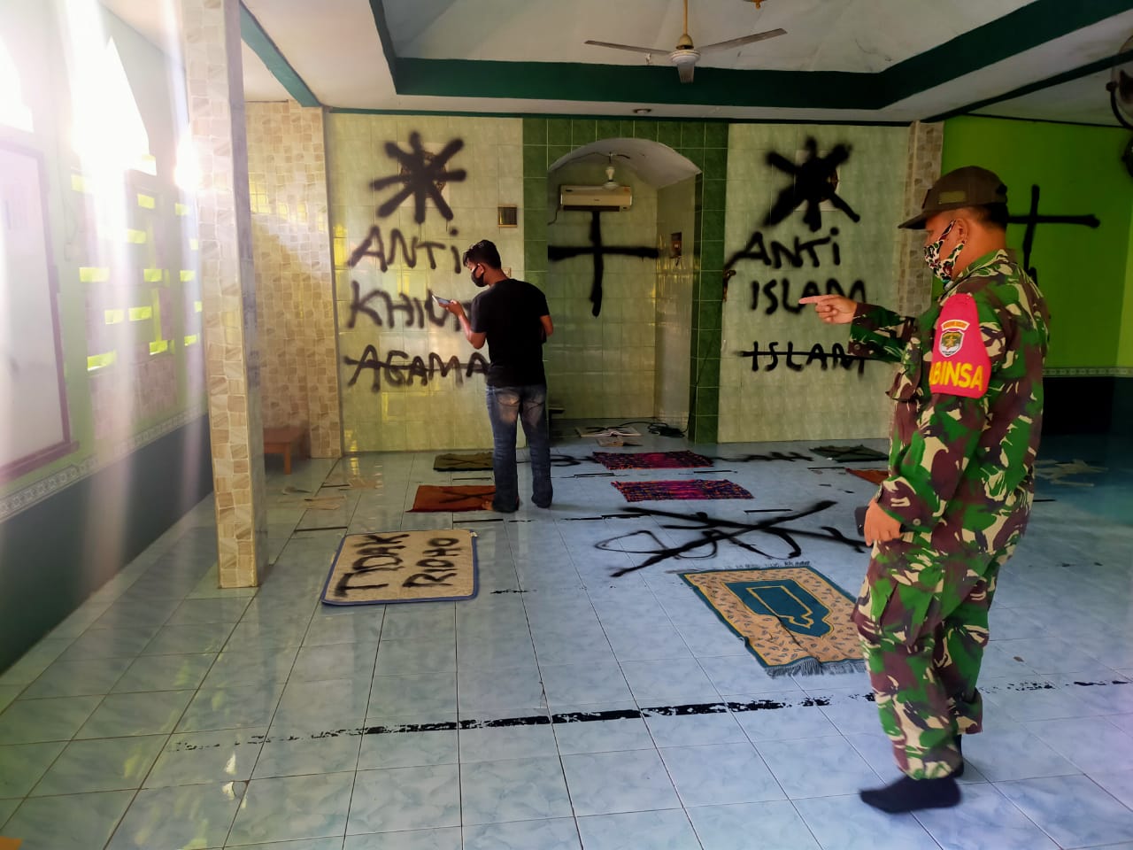 Musala di Tangerang Jadi Sasaran Vandalisme, Ada Tulisan Anti-Islam dan Alquran Disobek